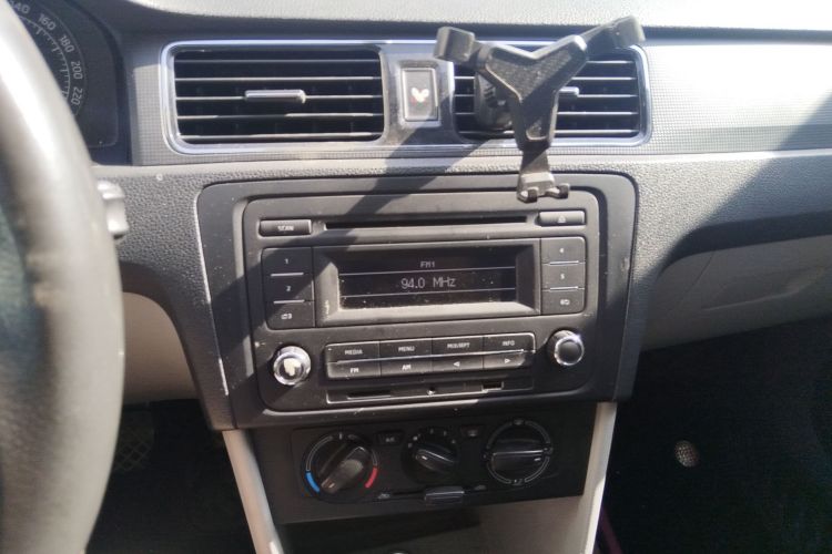 斯柯达 昕锐 2015款 1.6L 自动智选型中控内饰16