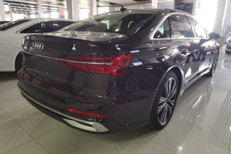 奥迪A6L 2024款 45 TFSI quattro 臻选动感型车身外观7
