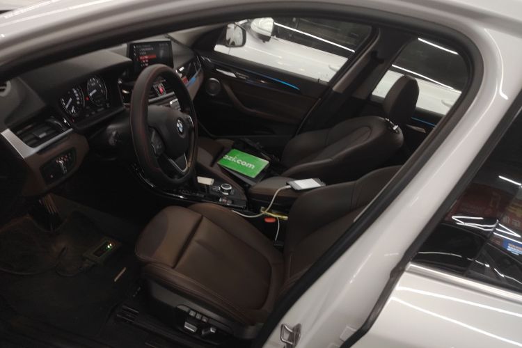 宝马X1新能源 2021款 xDrive30Le 尊享型局部细节19