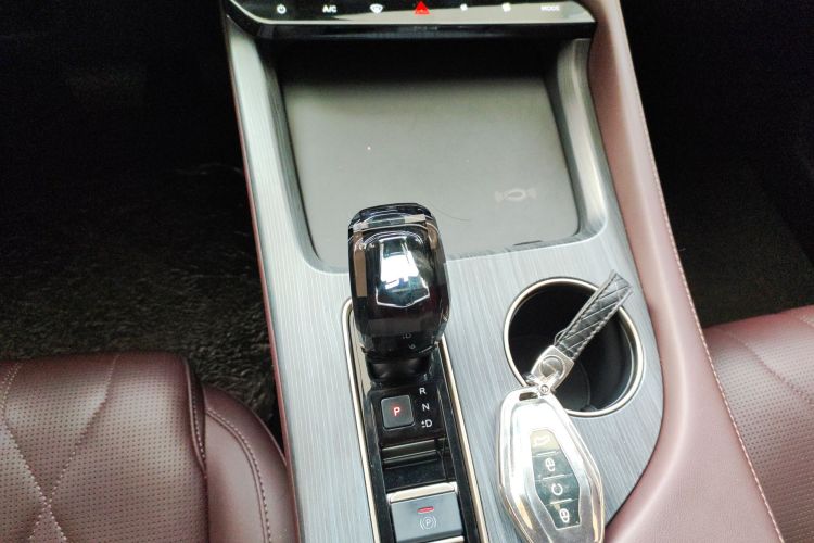 捷途X90 PRO 2024款 2.0T DCT豪华版 5座中控内饰18