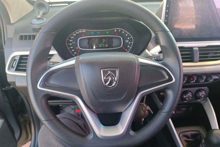 宝骏510 2017款 1.5L 手动舒适型中控内饰13