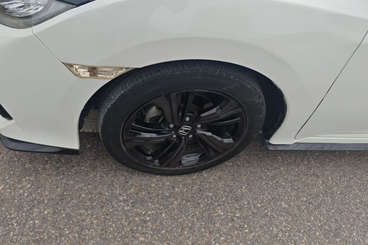 本田 思域 2021款 HATCHBACK 220TURBO CVT潮酷控车身外观6007