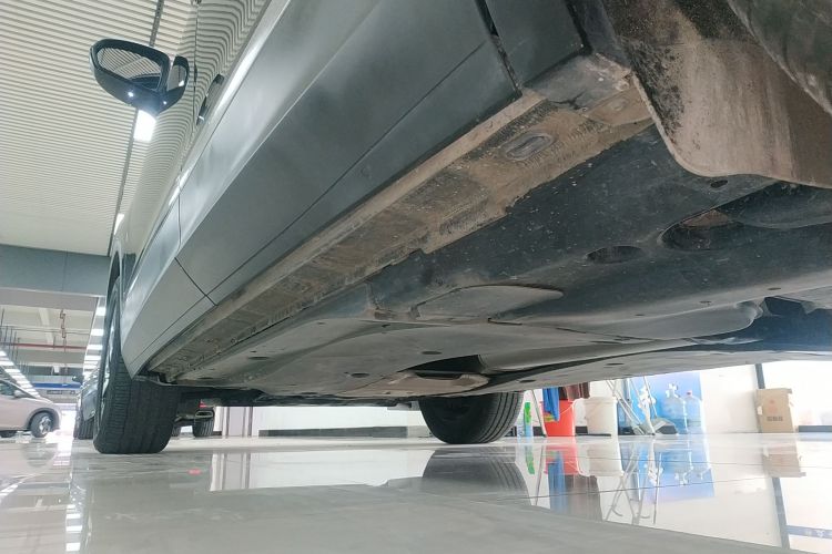 大众 途观L 2024款 300TSI 自动两驱智享版局部细节9002