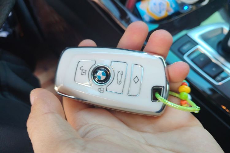 宝马X4 2014款 xDrive20i X设计套装中控内饰7001