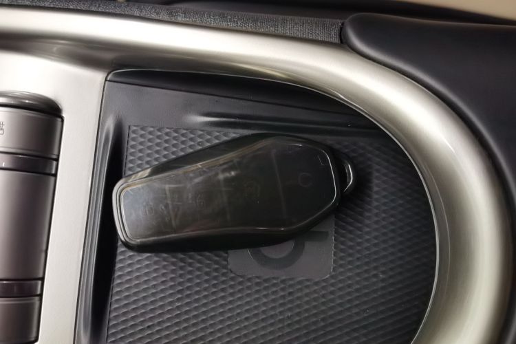 比亚迪 海豚 2023款 420km 自由版中控内饰11