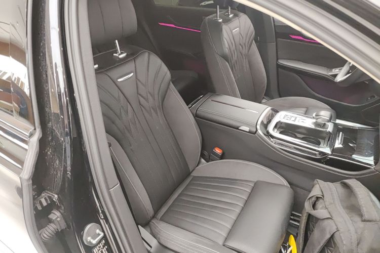 红旗H9 2024款 2.0T 旗享 私享风尚版局部细节41