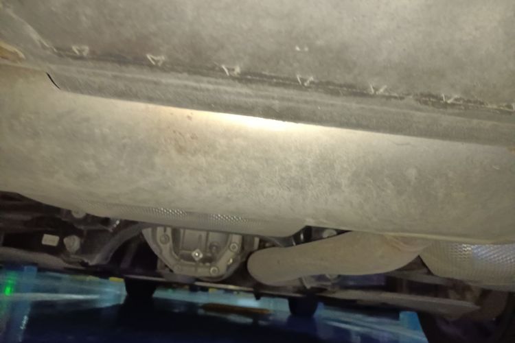 宝马3系 2022款 改款 325Li M运动套装局部细节9009