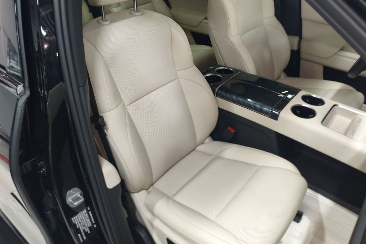 理想汽车 理想L9 2022款 Max局部细节41