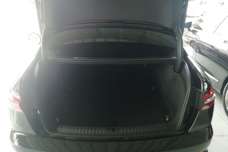 奥迪A6L 2024款 45 TFSI quattro 臻选动感型局部细节23