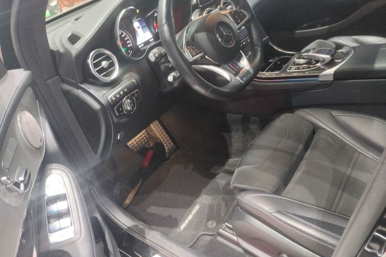 奔驰GLC AMG 2018款 AMG GLC 63 4MATIC+中控内饰20