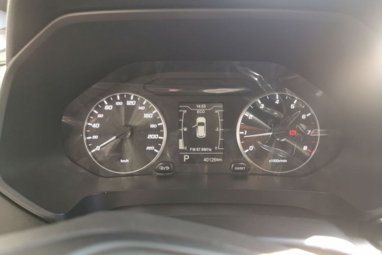 奇瑞 瑞虎7 2020款 神行版 1.5T CVT神行1号中控内饰14