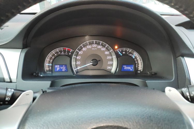 丰田 凯美瑞 2012款 骏瑞 2.0S 耀动版中控内饰14