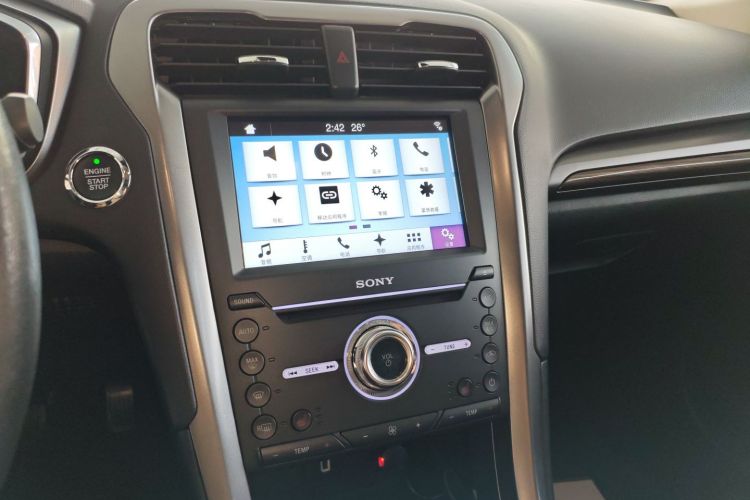 福特 蒙迪欧 2017款 EcoBoost 180 至尊型局部细节16