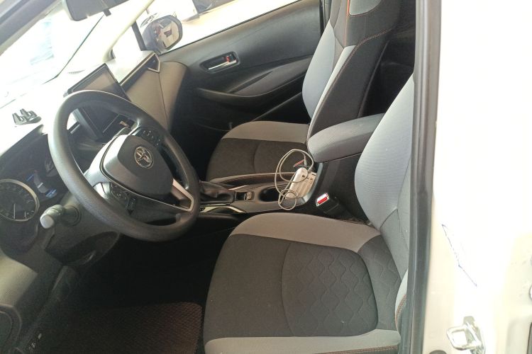 丰田 卡罗拉 2022款 1.2T S-CVT先锋PLUS版中控内饰19