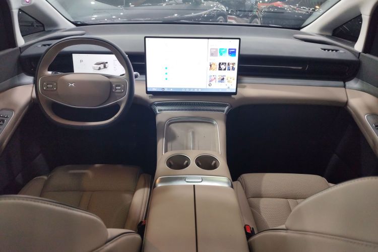 小鹏X9 2025款 740超长续航 Max中控内饰7002