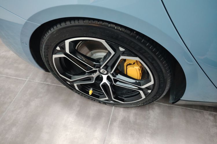 小米汽车 小米SU7 2024款 四驱超长续航高阶智驾Max版车身外观6008