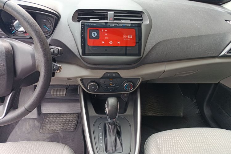 福特 福睿斯 2019款 1.5L 自动质享型局部细节16