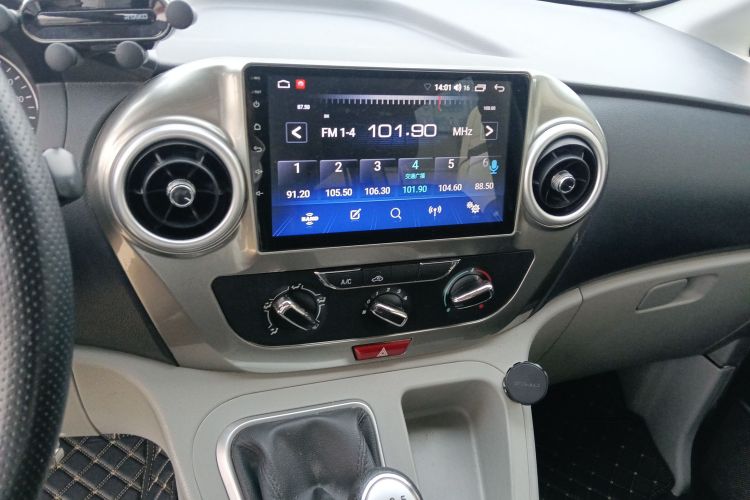 江淮瑞风 瑞风M3 2019款 PLUS 创客版 1.8L 豪华型中控内饰16