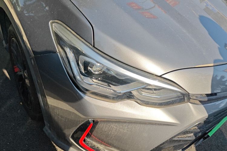 雪佛兰 沃兰多 2018款 Redline 530T 自动耀享版（5+2款） 国V车身外观8