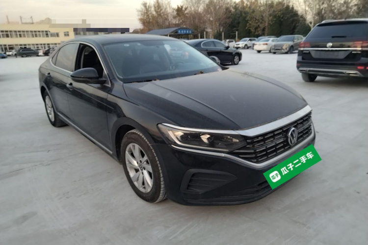 大众 帕萨特 2022款 280TSI 商务版车身外观3