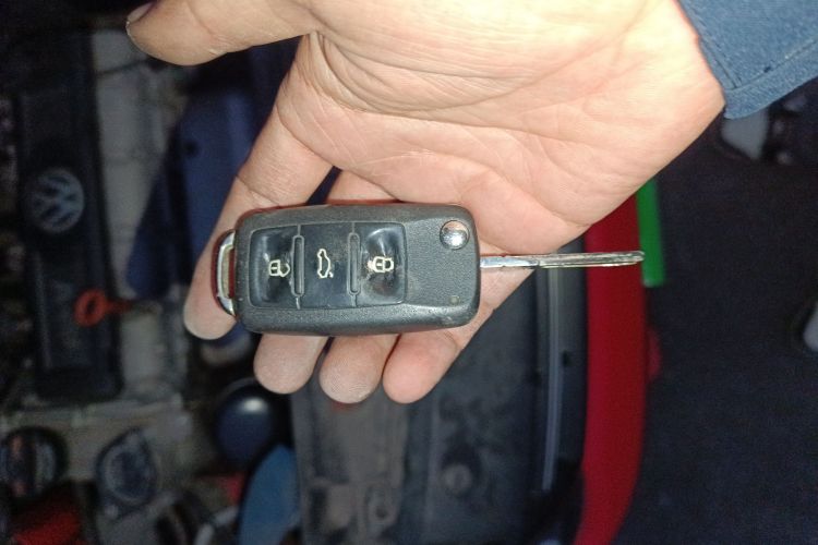 大众 Polo 2011款 1.4L 手动致尚版中控内饰11