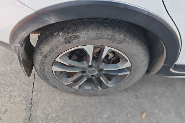 吉利汽车 远景X3 2019款 升级版 1.5L 手动尊贵型车身外观6008