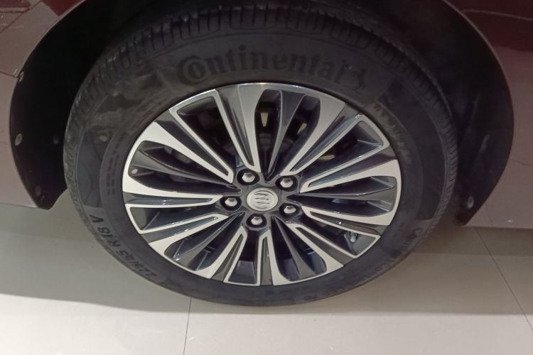 别克GL8 2022款 ES陆尊 653T 旗舰型车身外观6008