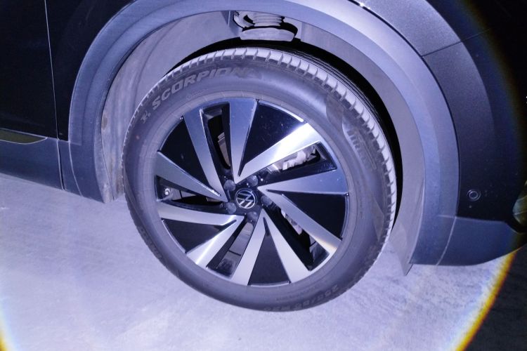 大众 揽境 2022款 380TSI 四驱豪华佳境版Pro 6座车身外观10