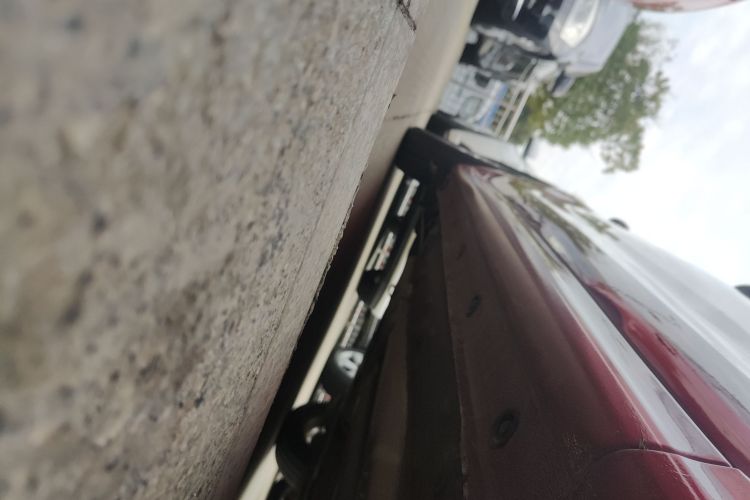 起亚K2 2017款 三厢 1.4L MT GLS局部细节9001