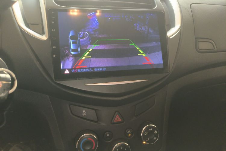 雪佛兰 创酷 2014款 1.4T 自动两驱舒适型中控内饰16