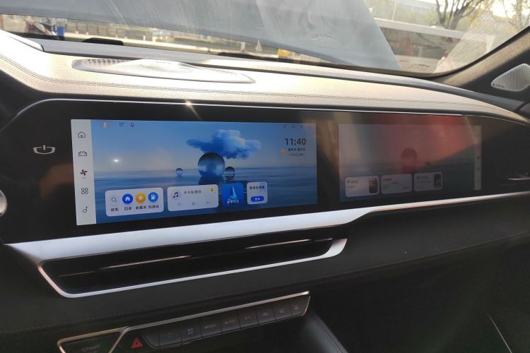 吉利汽车 星越L 2024款 2.0TD 高功自动两驱天际版中控内饰16