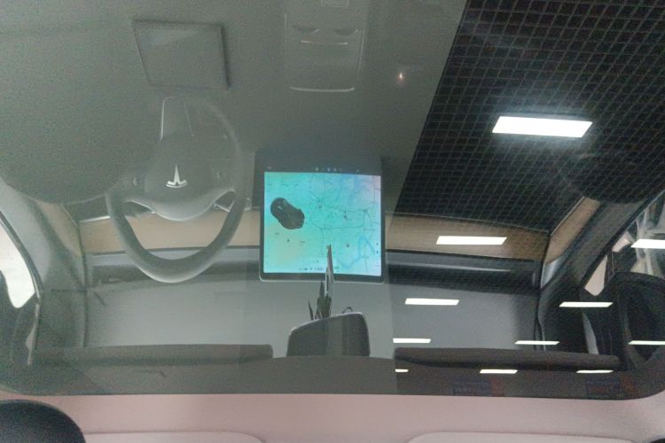 特斯拉 Model Y 2021款 长续航全轮驱动版中控内饰22