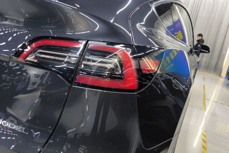 特斯拉 Model Y 2024款 长续航全轮驱动版车身外观6001