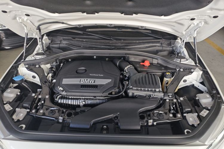 宝马1系 2021款 改款 125i M运动曜夜版局部细节24