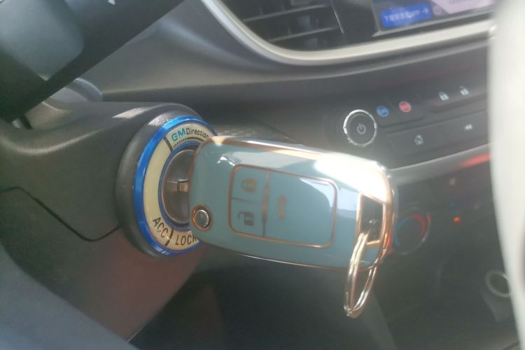 别克 英朗 2021款 改款 典范 1.5L 自动精英型中控内饰7001