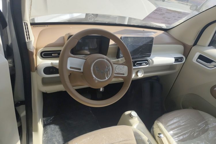 五菱汽车 宏光MINIEV 2024款 第三代 215km 青春版中控内饰12