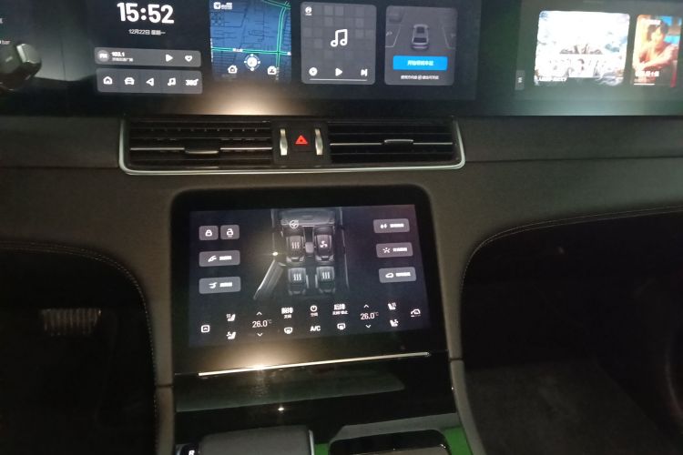 理想汽车 理想ONE 2020款 增程6座版中控内饰16