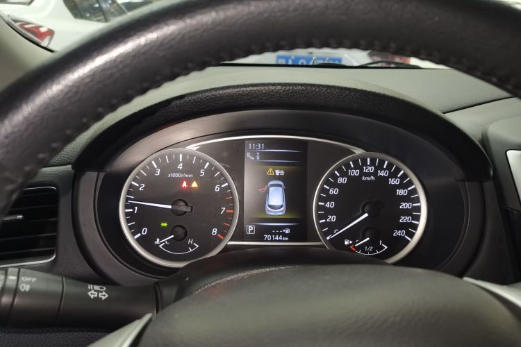 日产 骐达TIIDA 2021款 1.6L CVT智行版中控内饰14