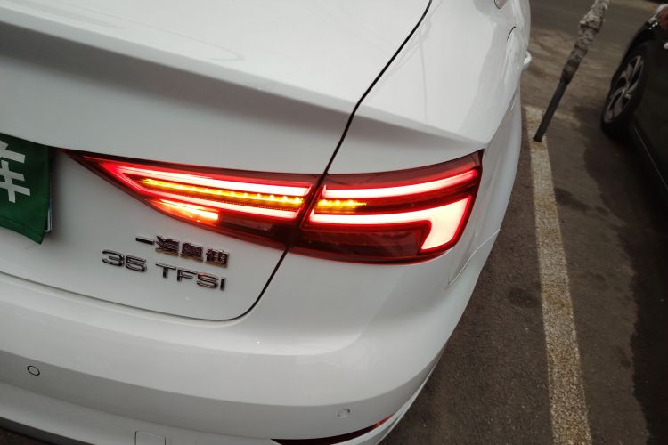 奥迪A3 2020款 Limousine 35 TFSI 时尚型 国VI车身外观9