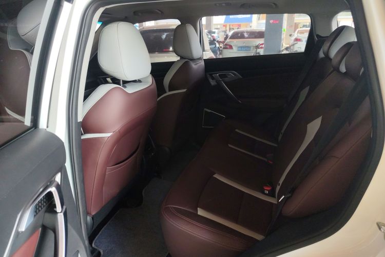 吉利汽车 博越 2022款 1.8TD DCT智雅型中控内饰21