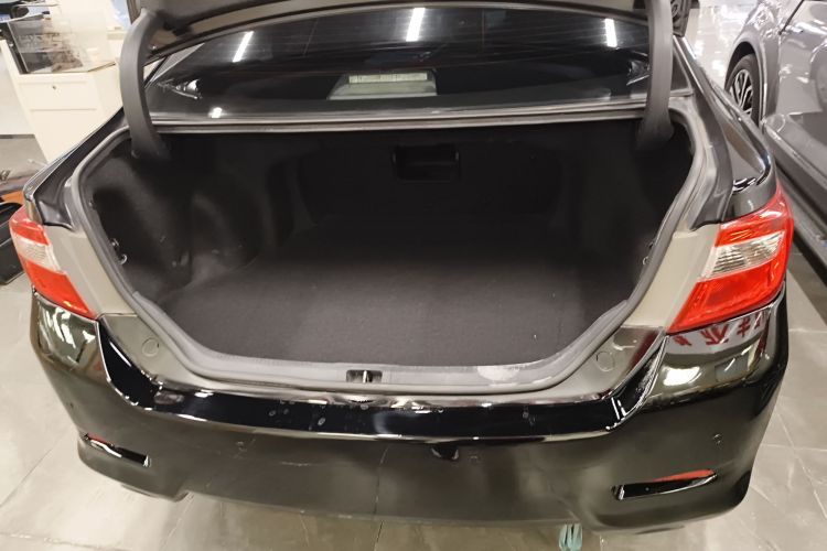 丰田 凯美瑞 2012款 骏瑞 2.0S 耀动版局部细节23