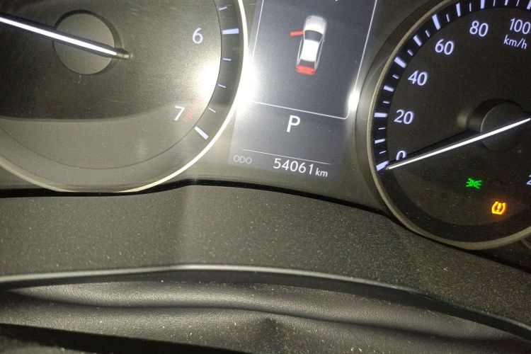 雷克萨斯ES 2015款 200 精英版中控内饰15