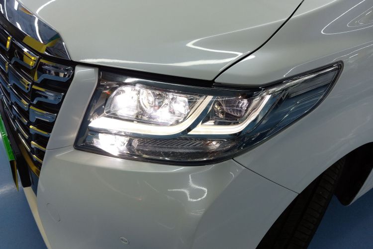 丰田 埃尔法 2018款 3.5L 豪华版局部细节36