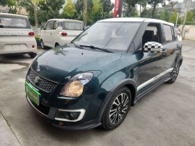 铃木 雨燕 2016款 1.5L 手动时尚型酷玩版