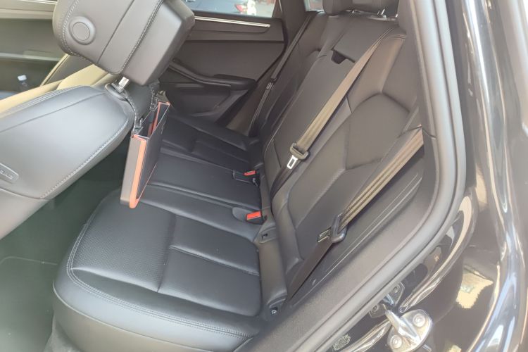 保时捷 2022款 Macan 2.0T中控内饰7004