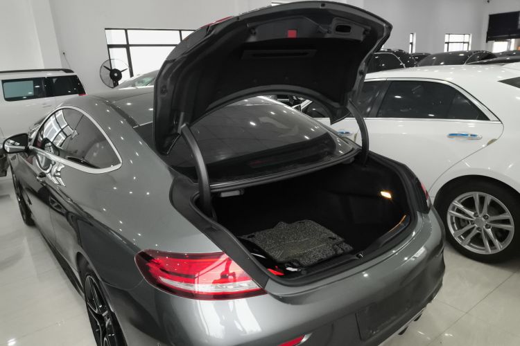 奔驰C级(进口) 2020款 C 260 轿跑车机舱底盘23