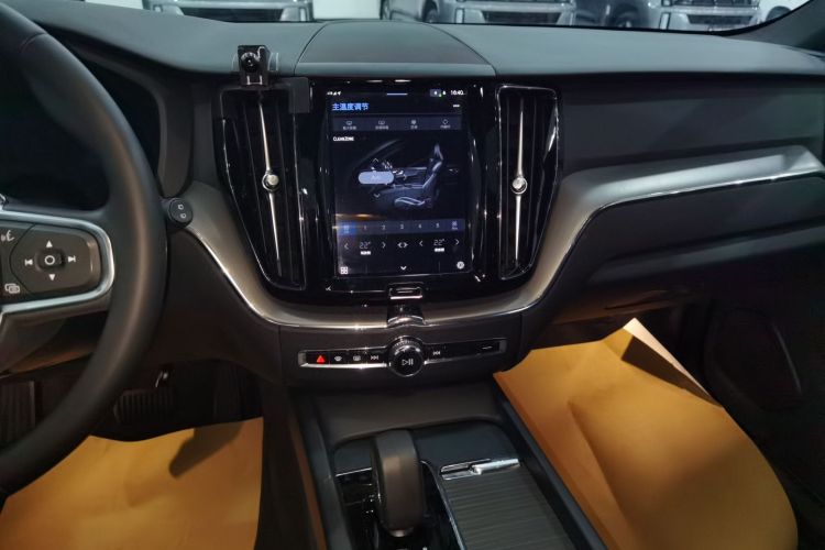 沃尔沃XC60 2023款 B5 四驱智逸豪华版局部细节16