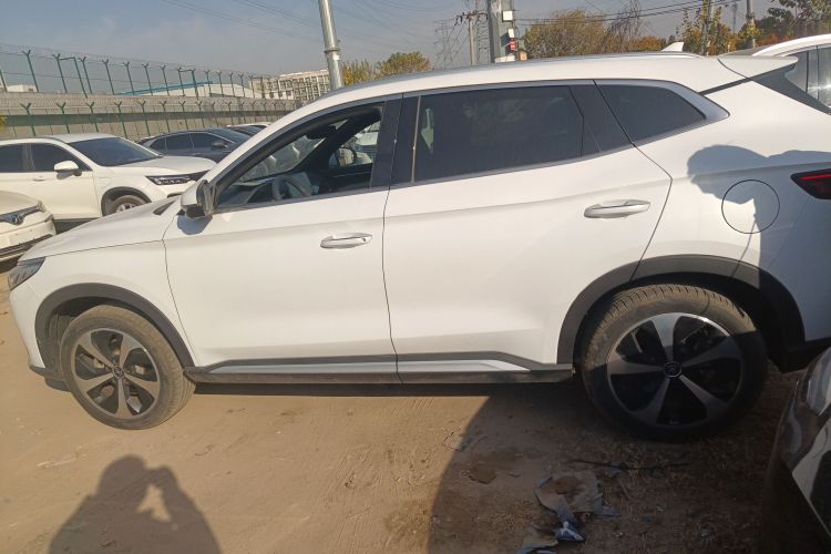 比亚迪 宋PLUS新能源 2021款 EV 旗舰型车身外观6003