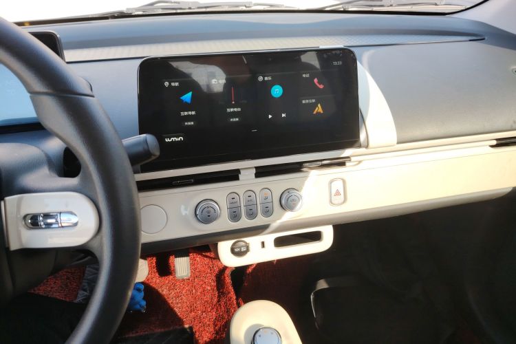 长安启源 长安Lumin 2022款 210km 香甜款中控内饰16