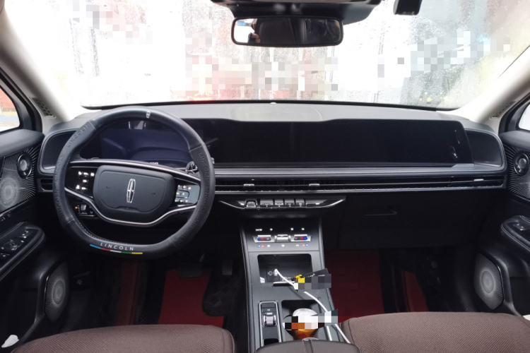 林肯 冒险家 2024款 2.0T 两驱尊享版中控内饰12